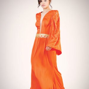 Mermaid gown with convertible sleeve